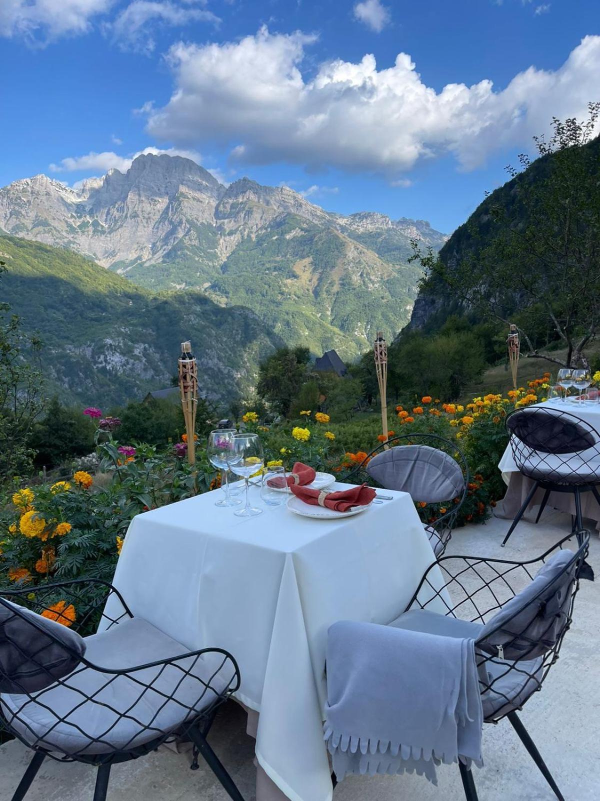 Vidis Chalet Boutique Hotel Теті Екстер'єр фото