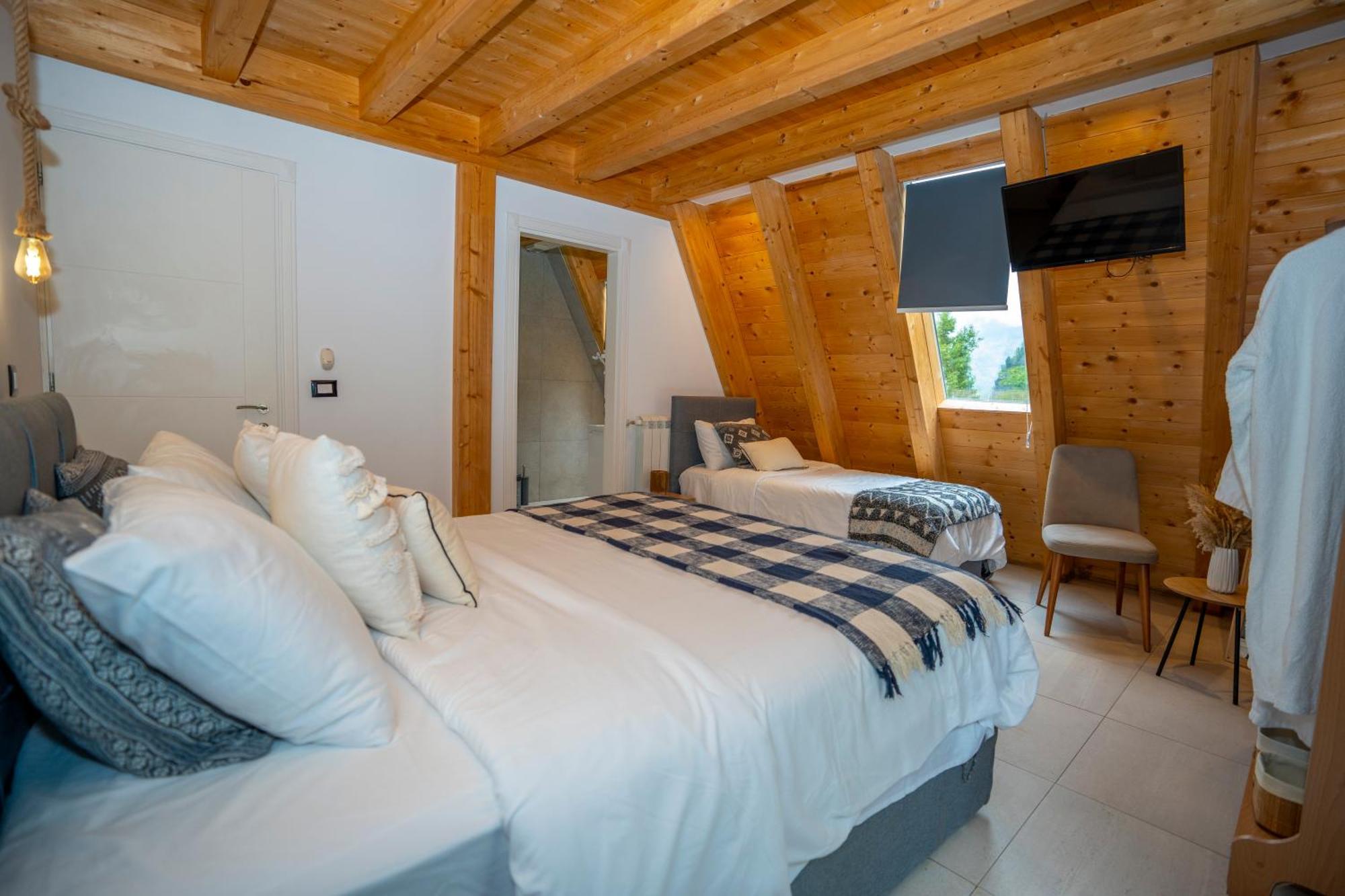 Vidis Chalet Boutique Hotel Теті Екстер'єр фото
