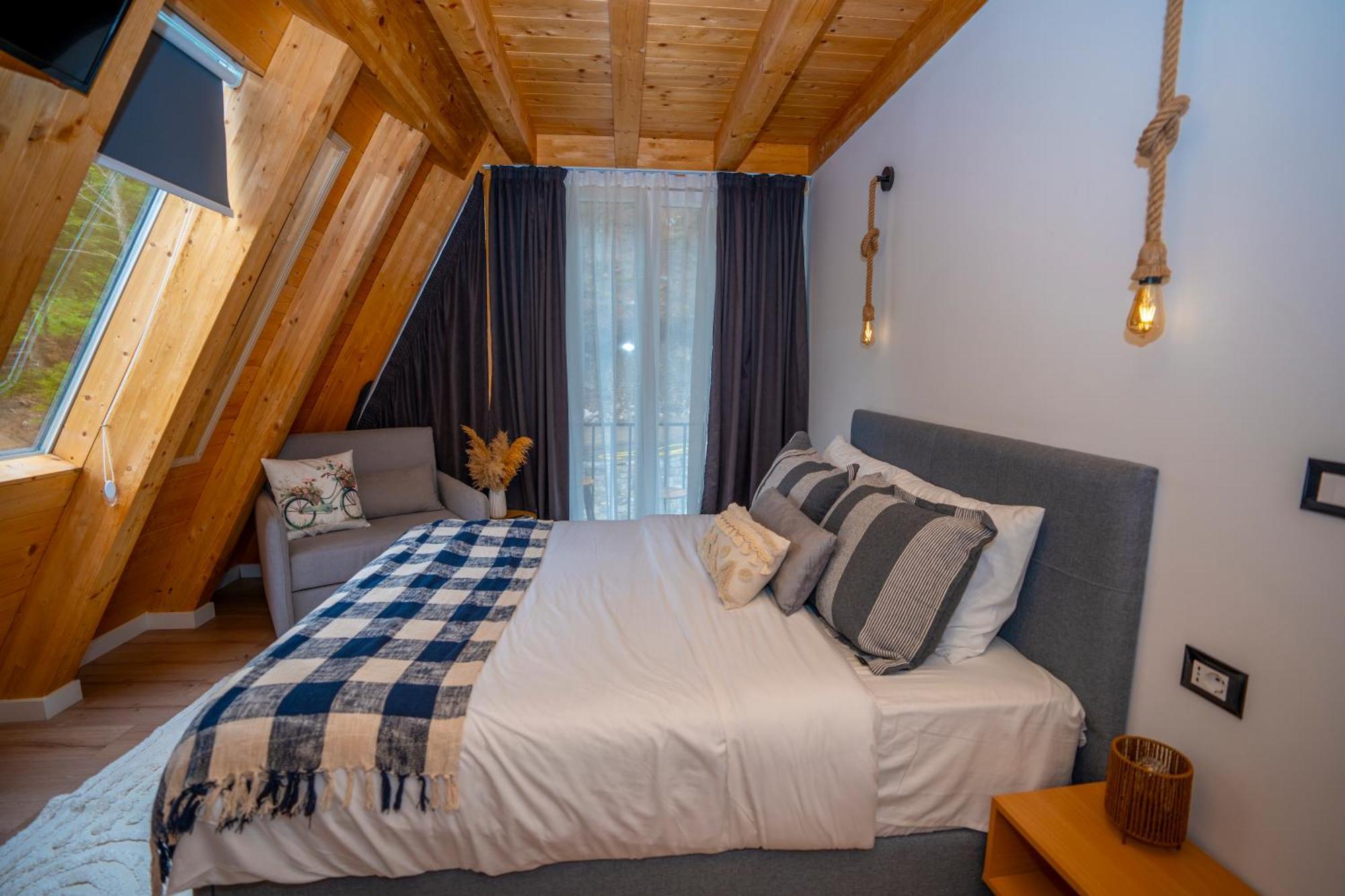 Vidis Chalet Boutique Hotel Теті Екстер'єр фото