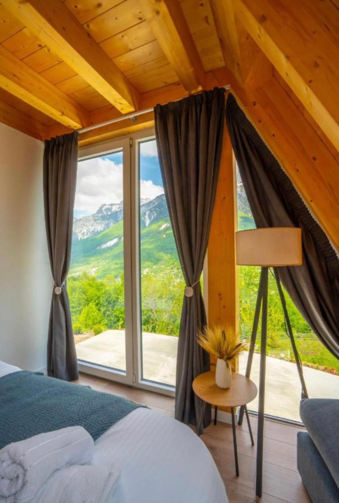 Vidis Chalet Boutique Hotel Теті Екстер'єр фото