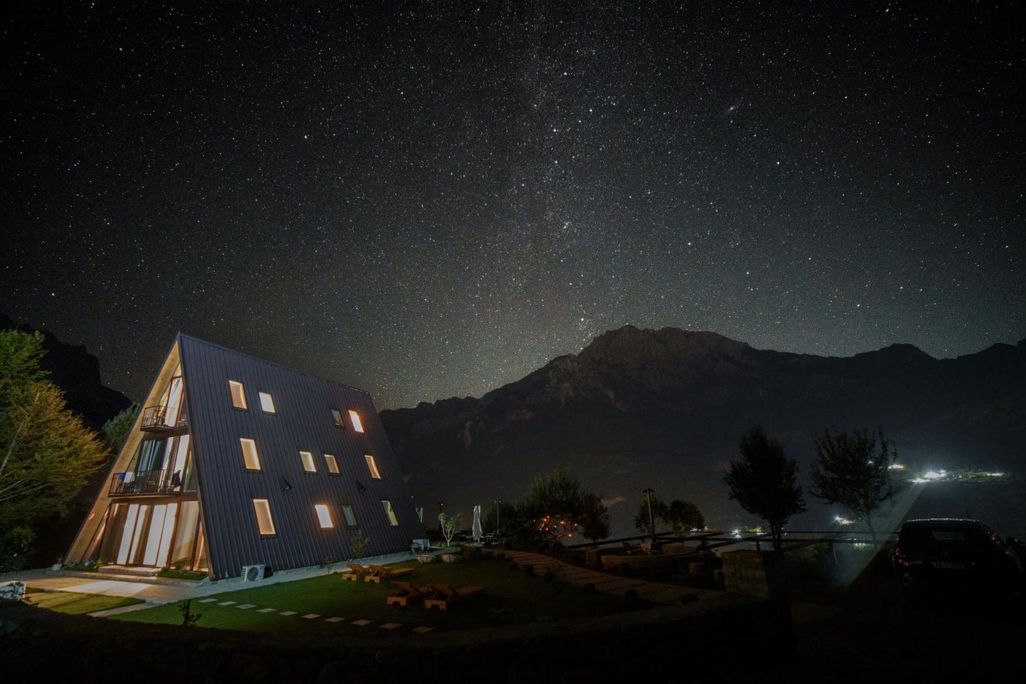 Vidis Chalet Boutique Hotel Теті Екстер'єр фото