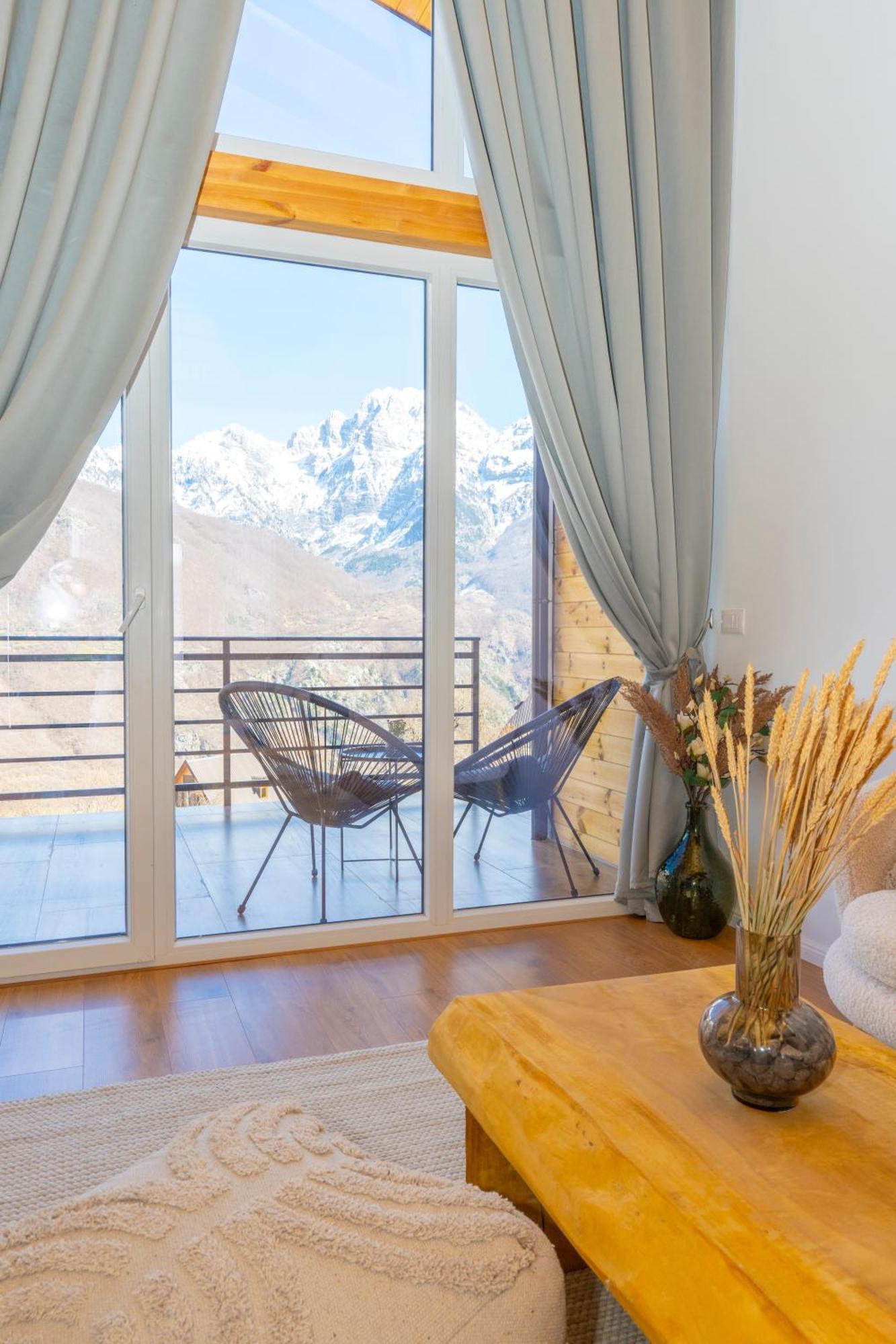 Vidis Chalet Boutique Hotel Теті Екстер'єр фото